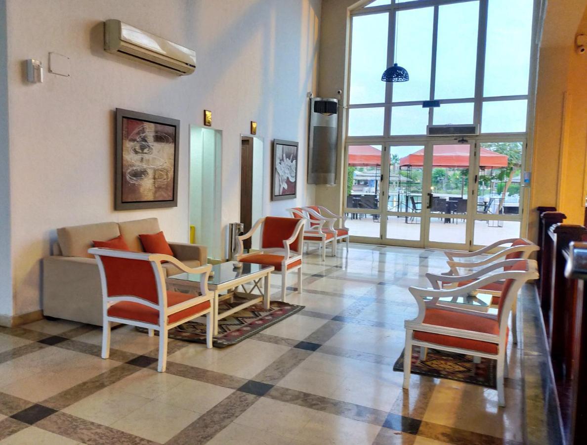 Marina Wadi Degla Hotel Ain Sukhna Exterior foto